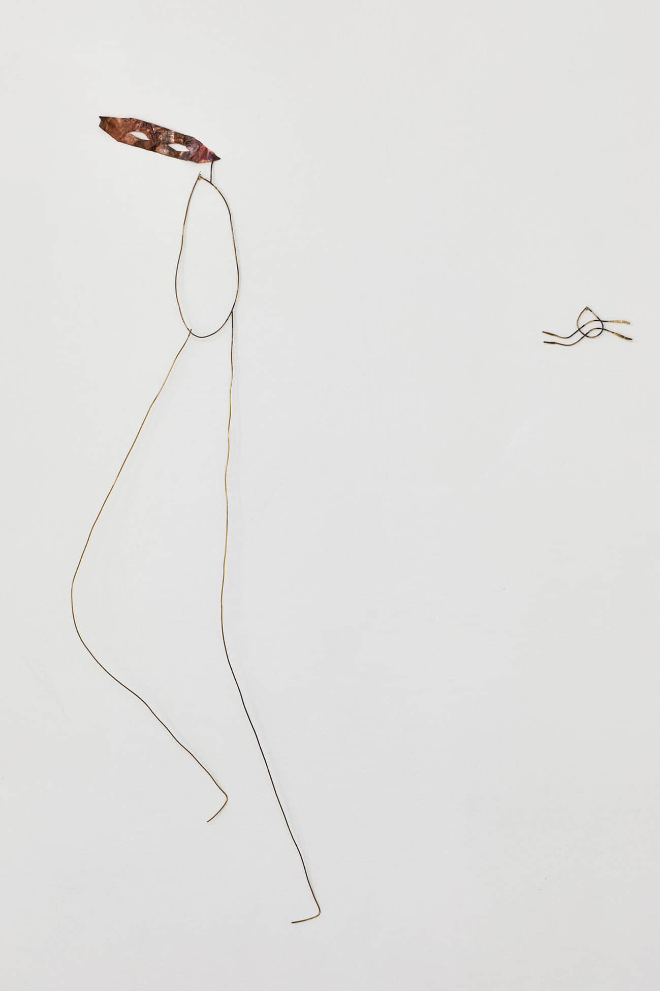 Martin Belou, Homme-source, 2022. Laiton cuivre argent, dimensions variables, courtesy de l’artiste et de la galerie Catherine Issert © J-C Lett